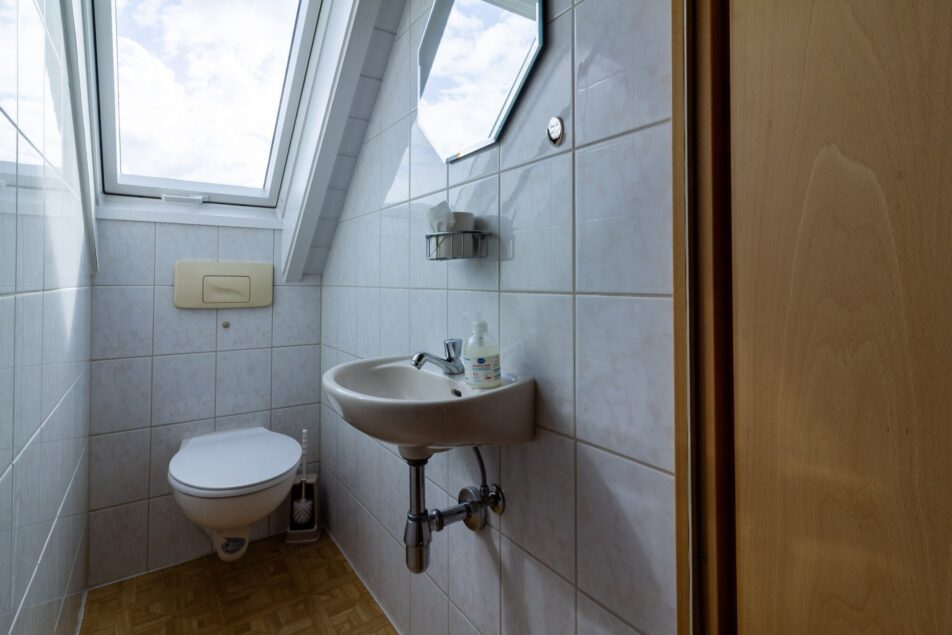 WC/ Dachgeschoss